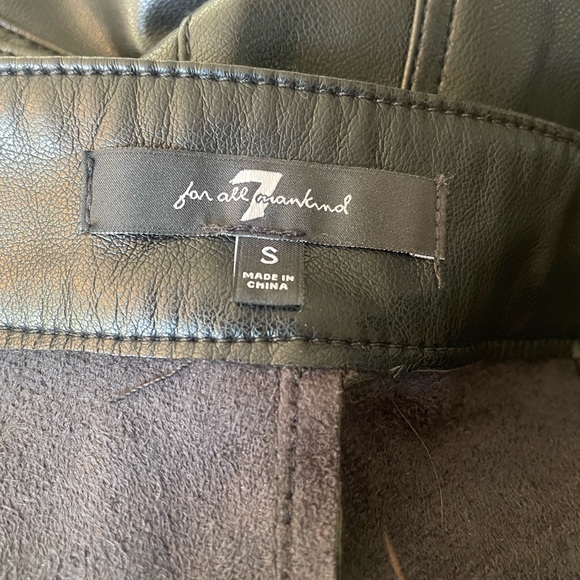 7 For All Mankind Faux Leather Cargo Pants - Picture 13 of 16